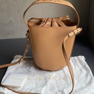 CHLOÉ