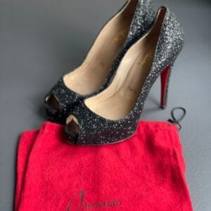 LOUBOUTIN